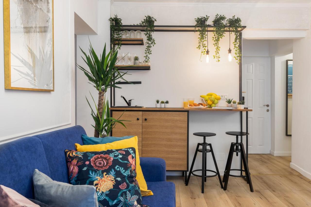 Eclectic 3 Bedroom Calea Victoriei By Urbanesq Bucarest Extérieur photo